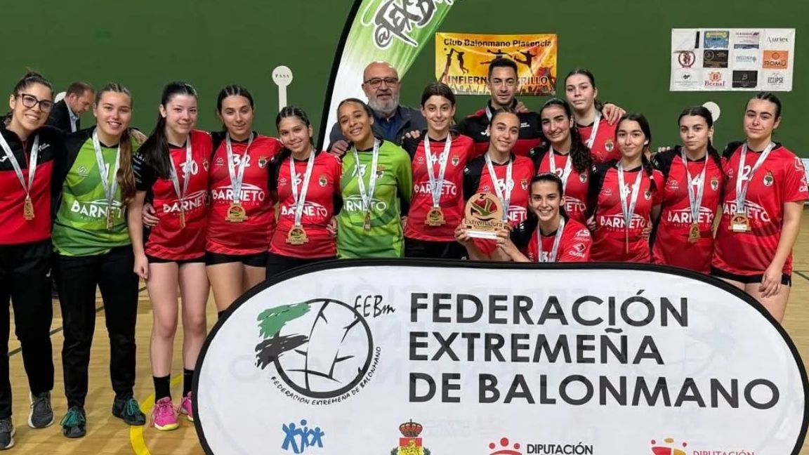 Equipos participantes en la fase final juvenil femenina de balonmano disputada en Plasencia