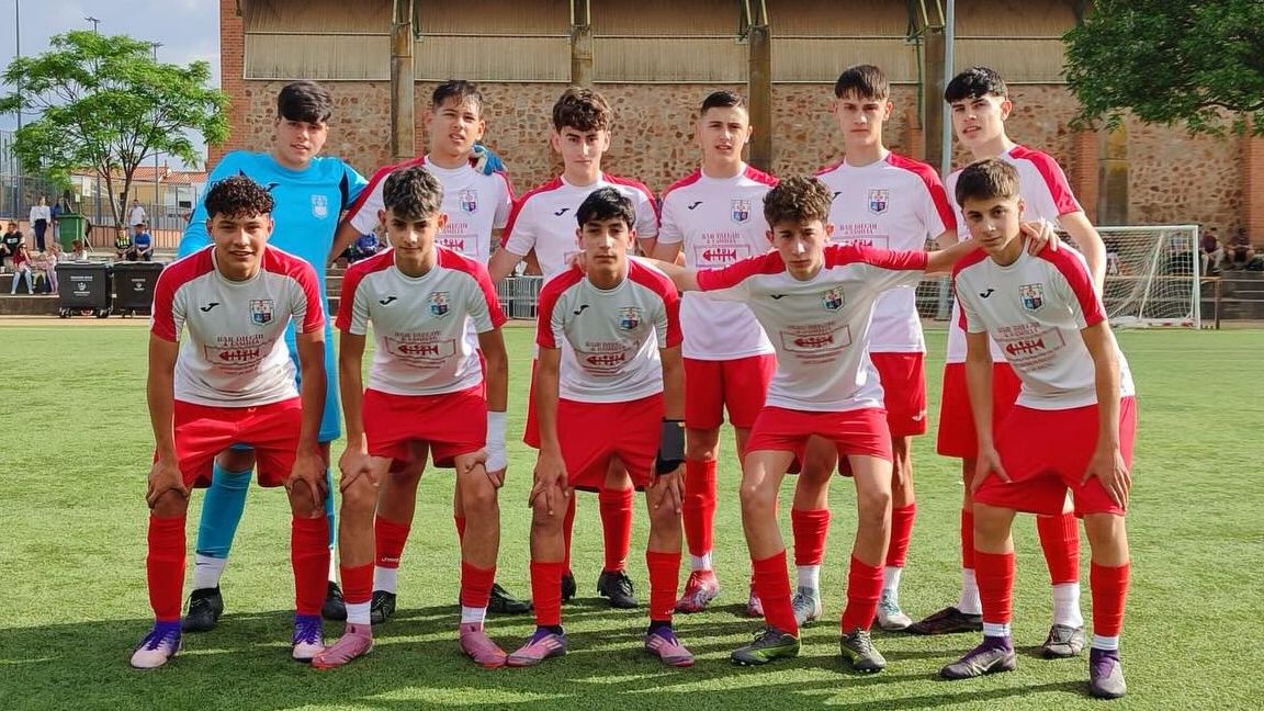 Plantilla del Gran Maestre cadete tras completar una gran temporada