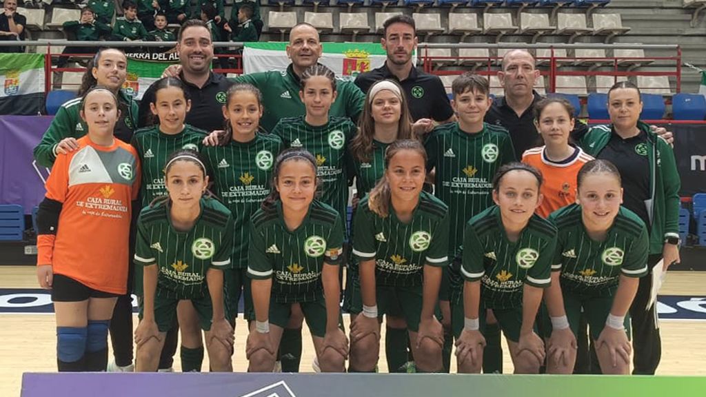 Selección extremeña Sub-12 de fútbol sala en el CESA de Torrejón