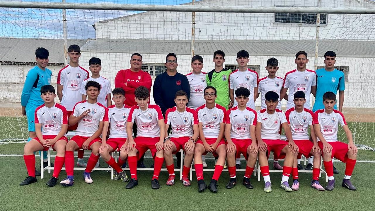 Plantilla del Gran Maestre cadete tras completar una gran temporada