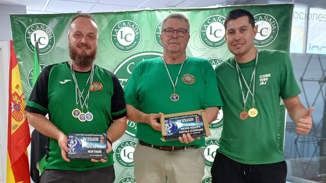 Participantes del IV Open Ciudad de Badajoz de Tiro Olímpico