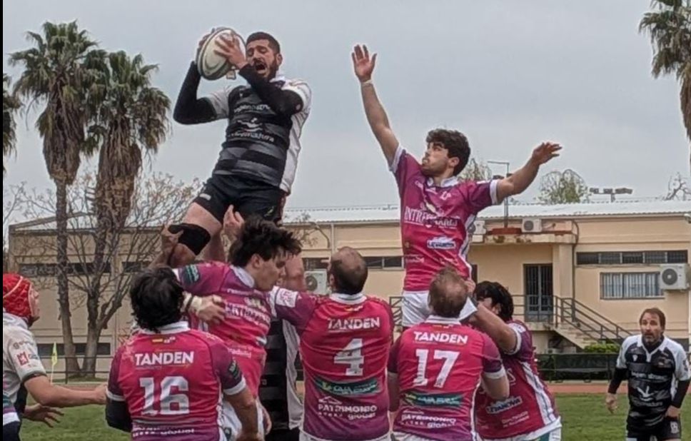 El CAR Cáceres se despide de El Cuartillo con victoria en la liga senior