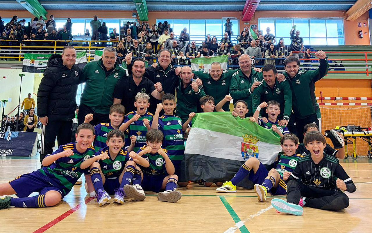Selecciones extremeñas benjamines de fútbol sala celebran una jornada con doble victoria
