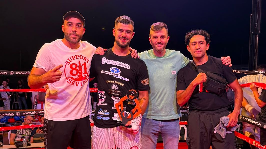 Aarón Contreras vence en su debut profesional en Don Álvaro