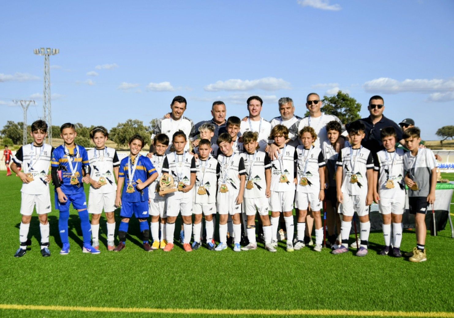 Final del Campeonato de Extremadura benjamín entre Vedruna y Flecha Negra