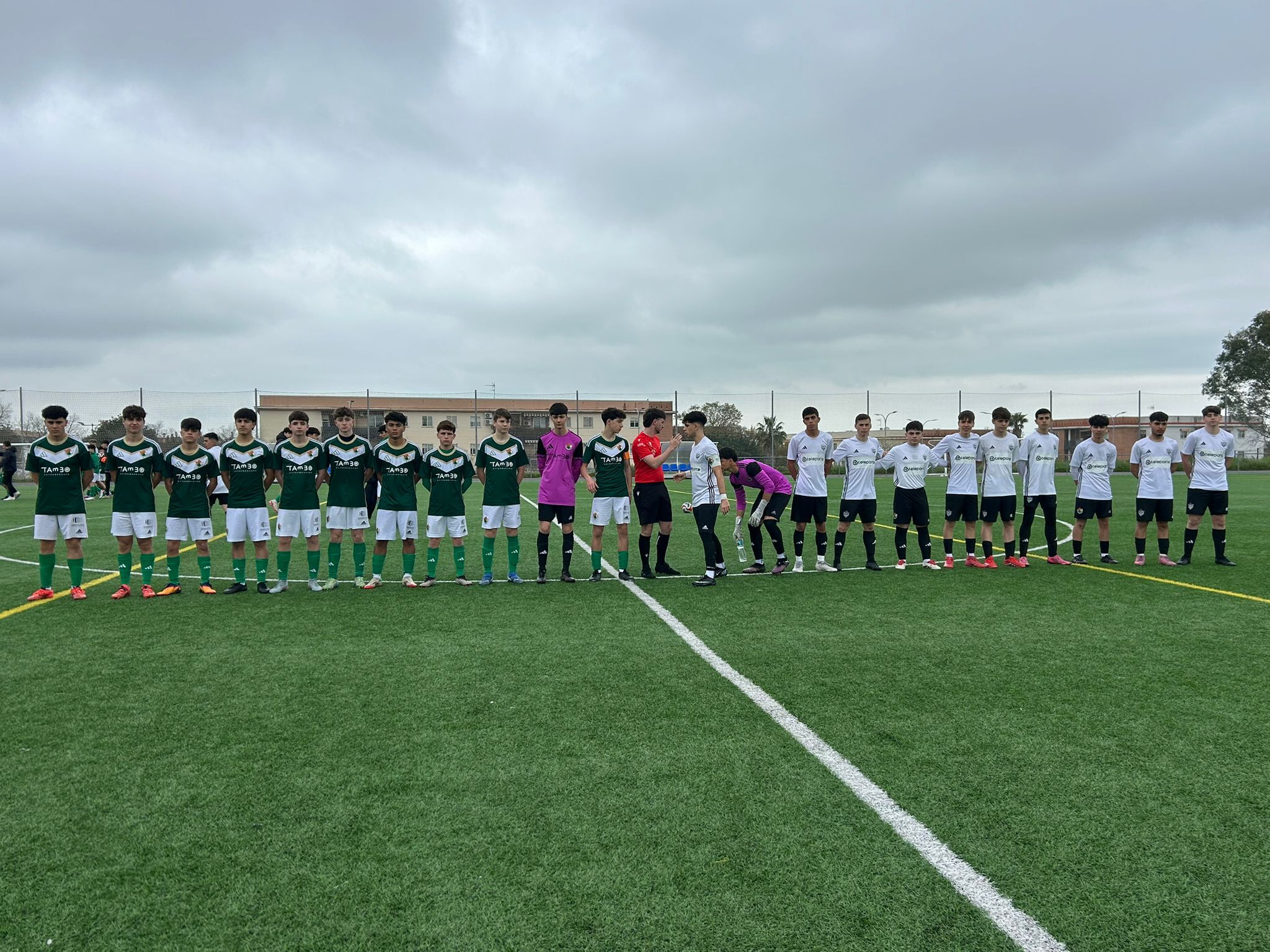 Derbi juvenil entre Cacereño D y Cacereño Tambo C en Cáceres