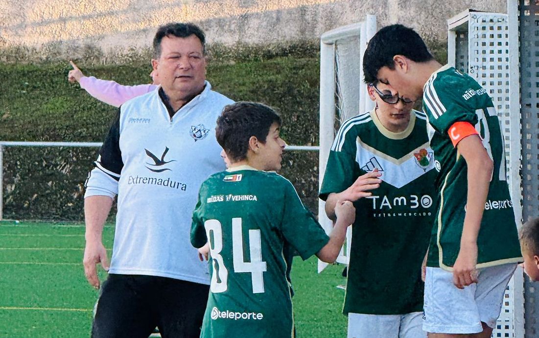 Partido entre Pebetero Olímpico B y Cacereño E en categoría infantil Judex