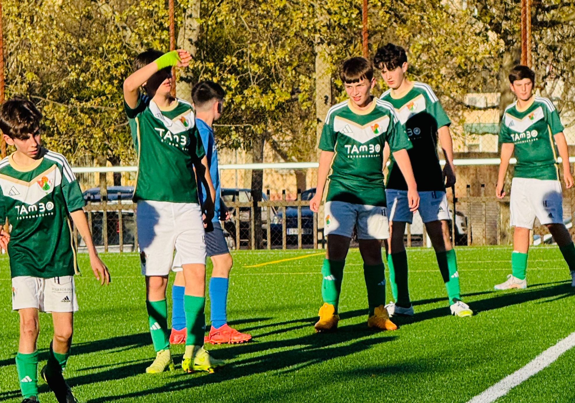 Partido entre Pebetero Olímpico B y Cacereño E en categoría infantil Judex