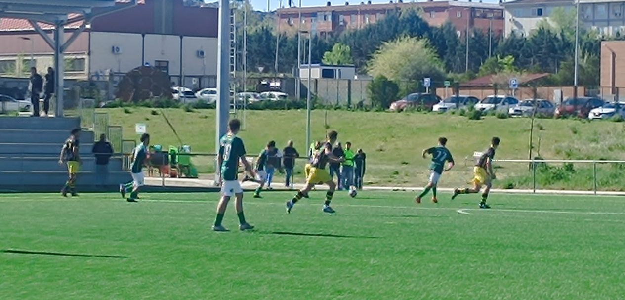 Partido entre Cacereño D y Amanecer A en los campos Manuel Sánchez Delgado de Pinilla