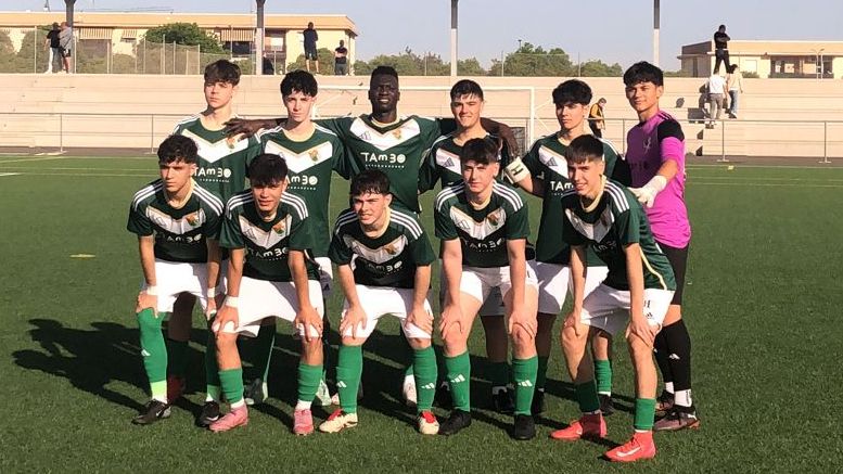 Partido entre Cacereño C y Moctezuma en la Segunda Extremeña juvenil