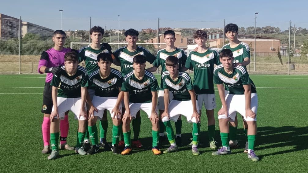Partido entre Cacereño D y Moctezuma B en la Segunda Extremeña juvenil