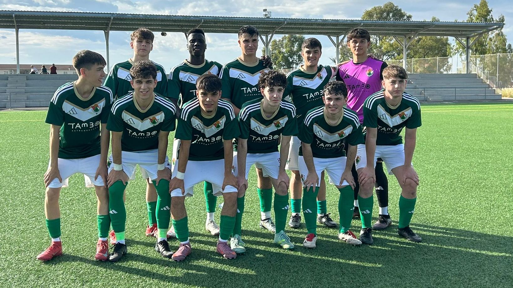 Once inicial del Juvenil C del Cacereño en el partido ante el Diocesano