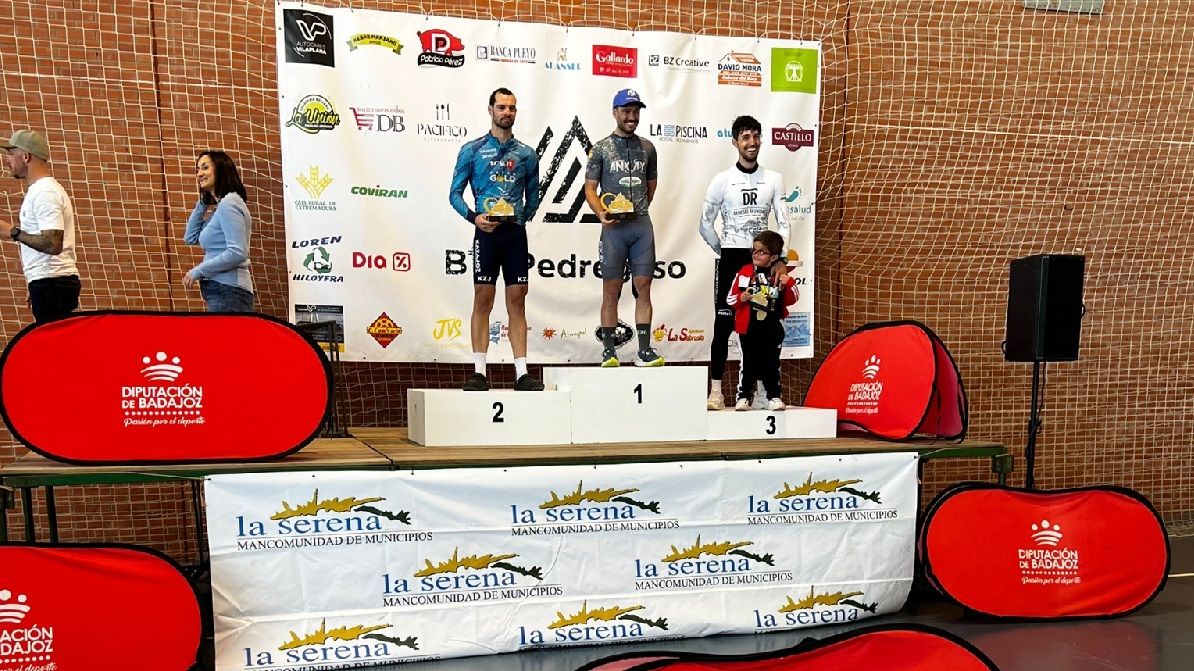 Jaime Moreno gana en el Open de Extremadura XCMM de Cabeza del Buey