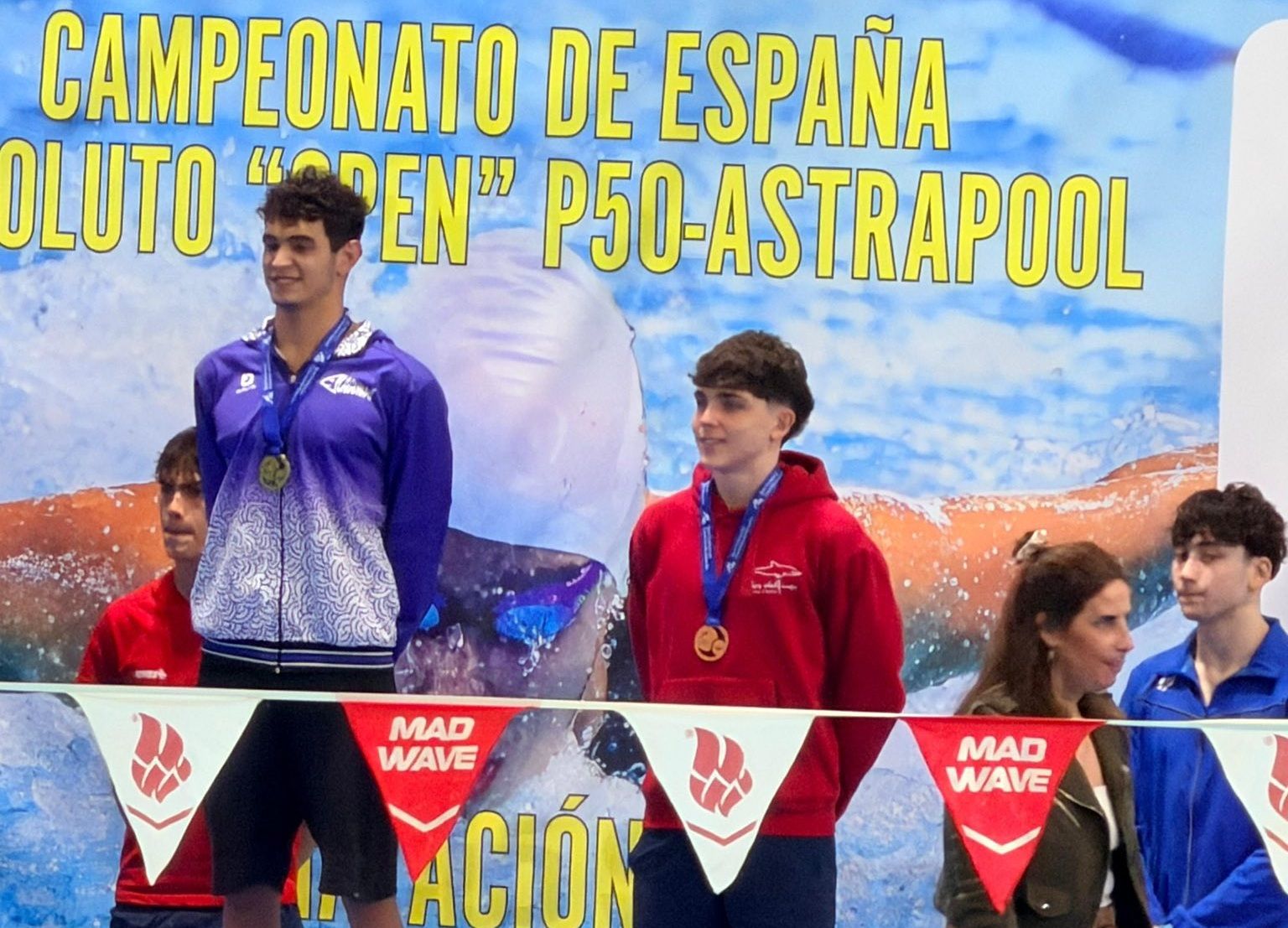 Carlos Pulido logra el bronce en 100 libres en el Open Junior y Absoluto