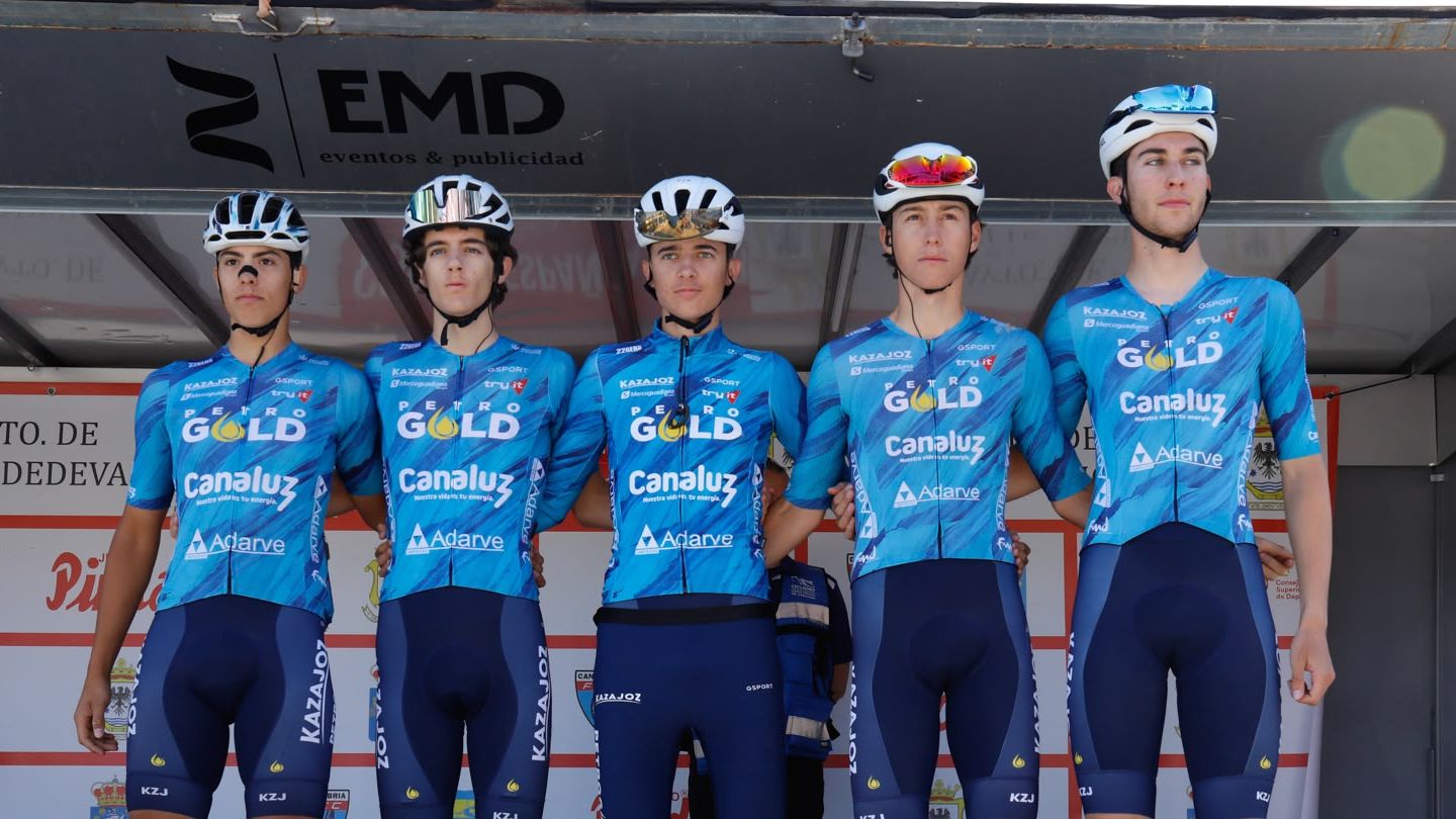 Martín Gutiérrez durante una prueba de la Copa de España Júnior de ciclismo