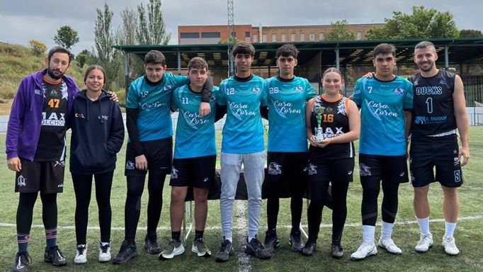 Plasencia Ducks celebra el título de la Liga de Flag Football Extremeña 2026