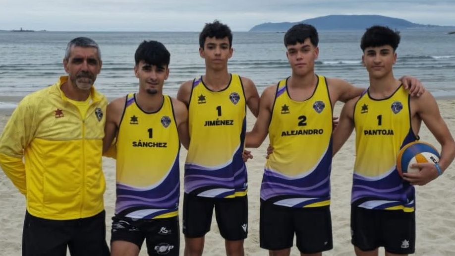 Más Voley Badajoz equipo de voley playa