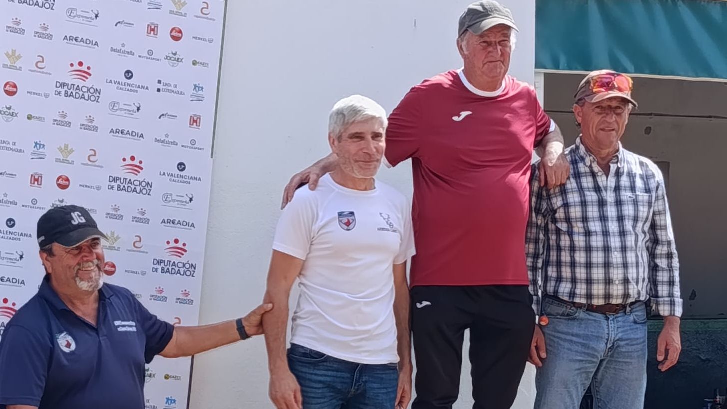 Podio del Campeonato de Extremadura de Compak Sporting 2026